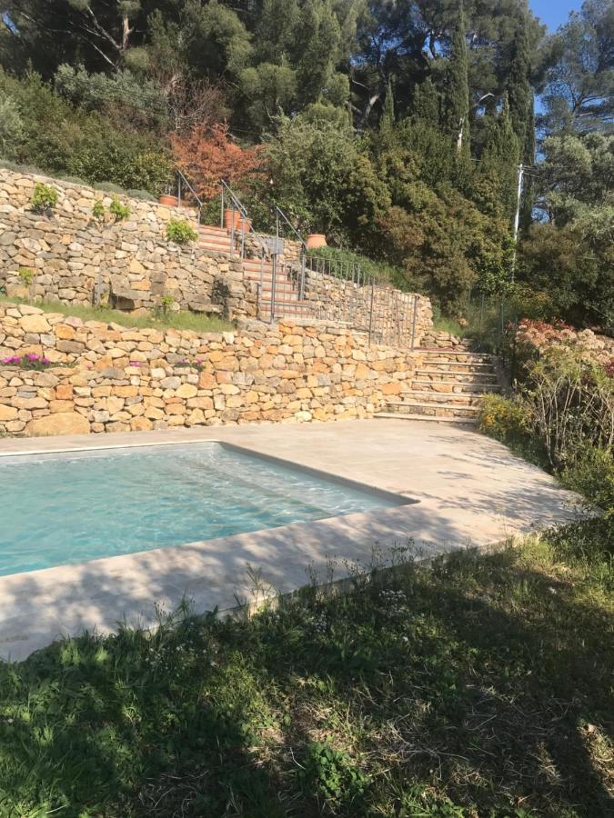 Hauteurs De Toulon : Charmant Studio Piscine エクステリア 写真